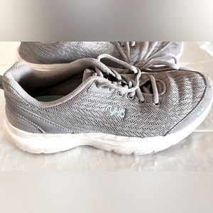 Ryka sneakers women’s size 8 grey